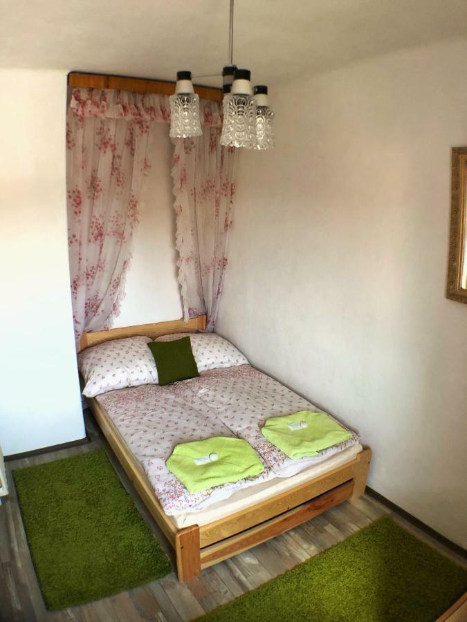Zahradni Apartment Cesky Krumlov Ngoại thất bức ảnh